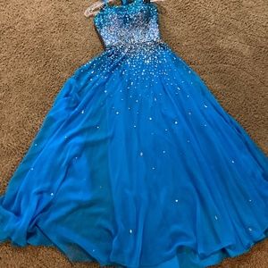 Blue sparkly prom or formal dresses